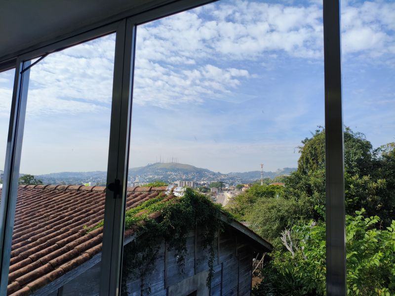 Casa 4 quartos  no bairro SANTA TEREZA em PORTO ALEGRE