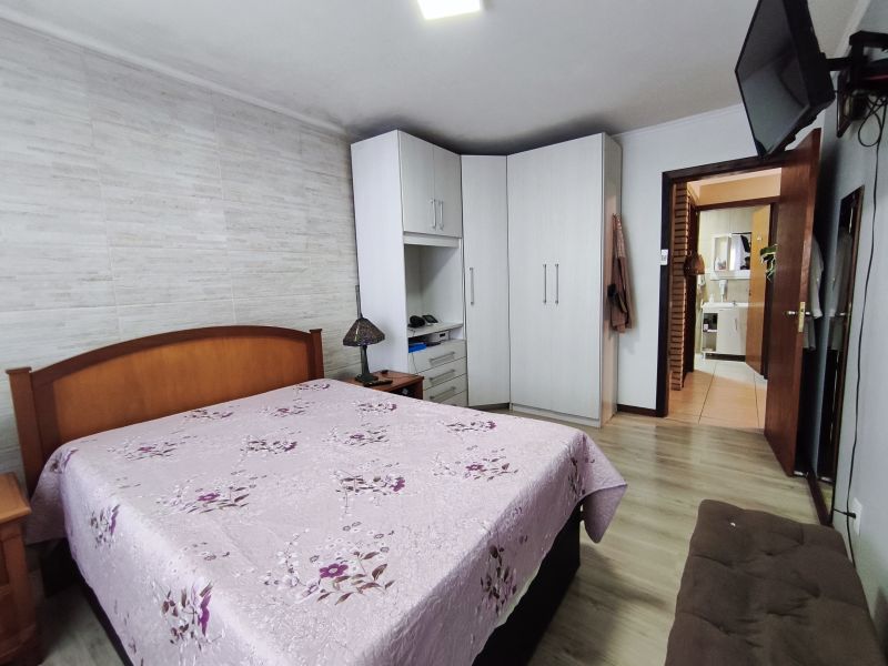 Casa 4 quartos  no bairro SANTA TEREZA em PORTO ALEGRE