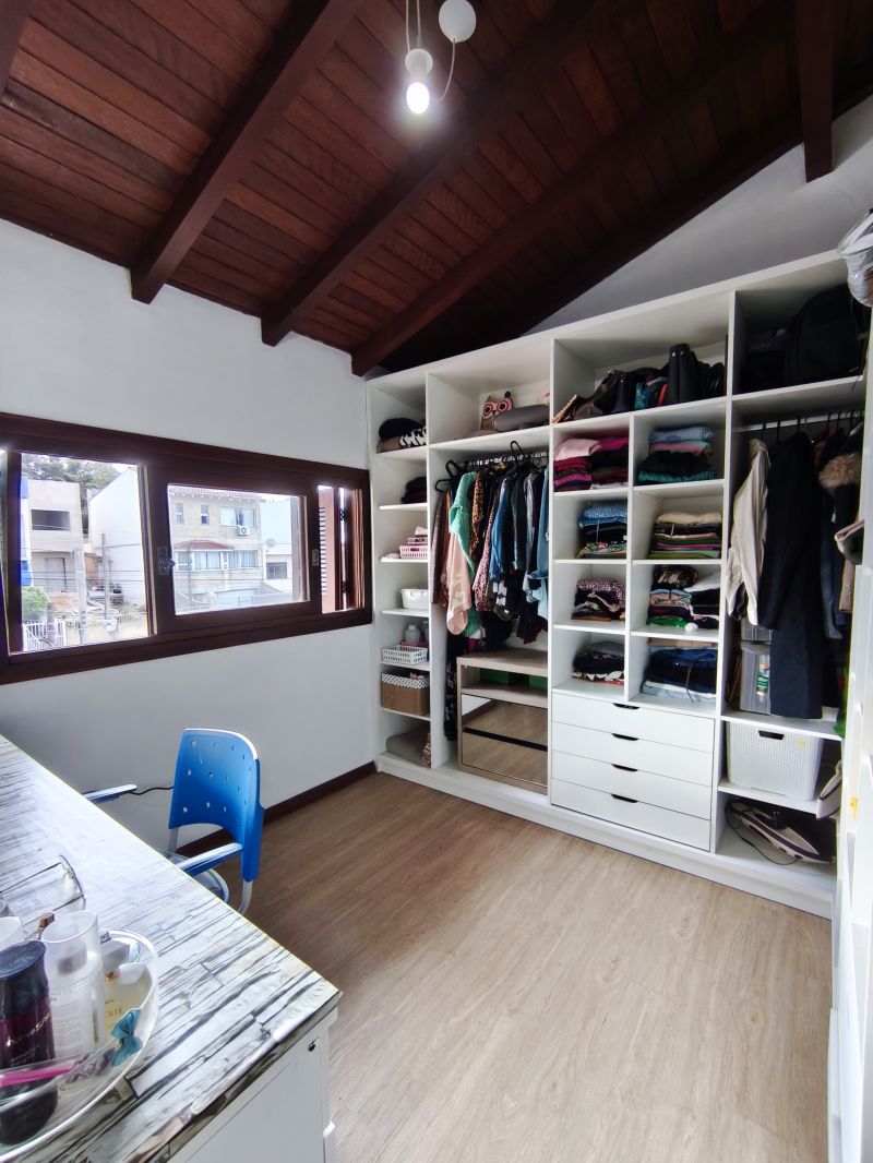 Casa 4 quartos  no bairro SANTA TEREZA em PORTO ALEGRE