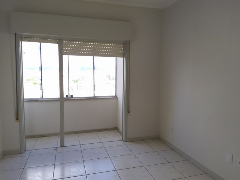 Apto 3 quartos  no bairro FARROUPILHA em PORTO ALEGRE