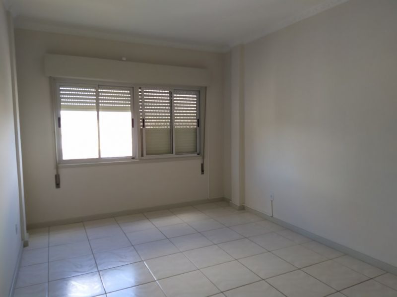 Apto 3 quartos  no bairro FARROUPILHA em PORTO ALEGRE