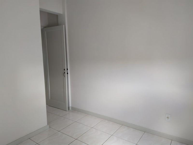 Apto 3 quartos  no bairro FARROUPILHA em PORTO ALEGRE