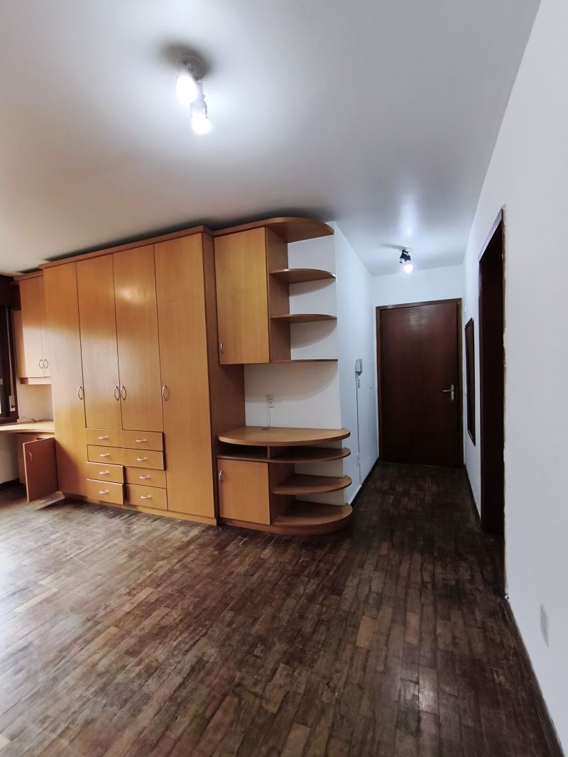 Kit / JK no bairro CENTRO HISTÓRICO em PORTO ALEGRE