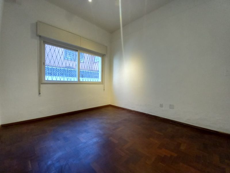 Kit / JK no bairro SANTANA em PORTO ALEGRE