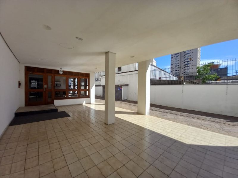 Kit / JK no bairro SANTANA em PORTO ALEGRE