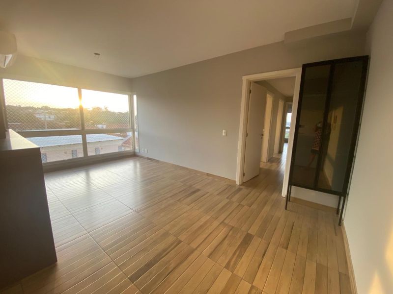 Apto 3 quartos  no bairro PASSO DA AREIA em PORTO ALEGRE