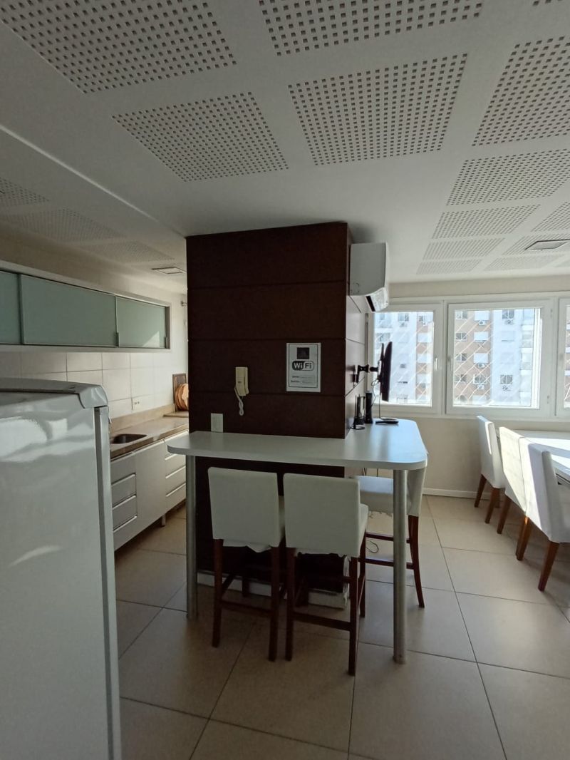 Apto 3 quartos  no bairro PASSO DA AREIA em PORTO ALEGRE