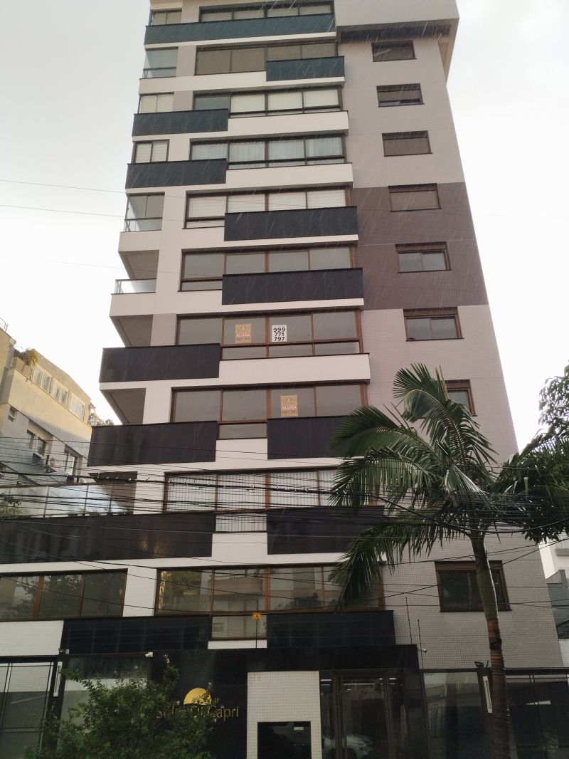 Apto no bairro PETROPOLIS em PORTO ALEGRE