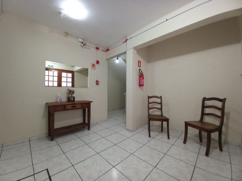 Apto 1 quarto  no bairro SANTO ANTONIO em PORTO ALEGRE