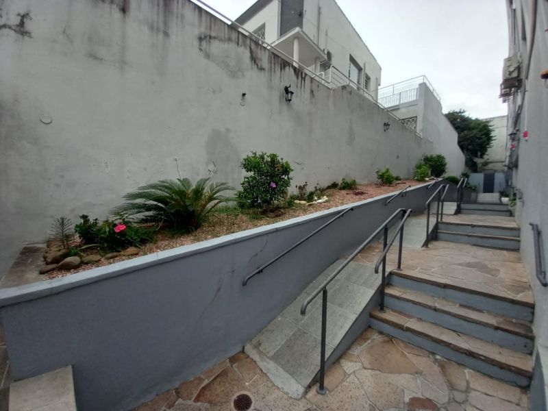 Apto 1 quarto  no bairro SANTO ANTONIO em PORTO ALEGRE