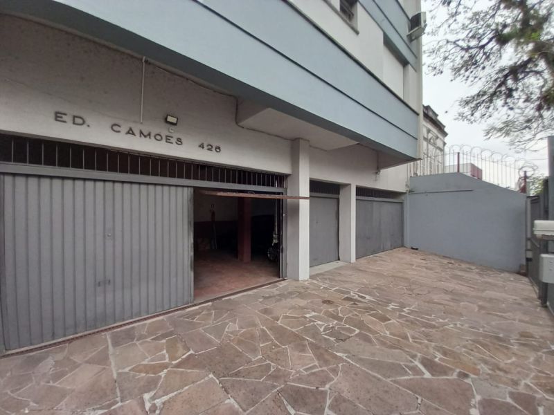 Apto 1 quarto  no bairro SANTO ANTONIO em PORTO ALEGRE