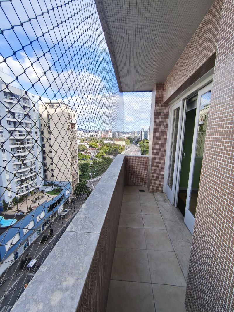 Apto 3 quartos  no bairro CENTRO HISTÓRICO em PORTO ALEGRE