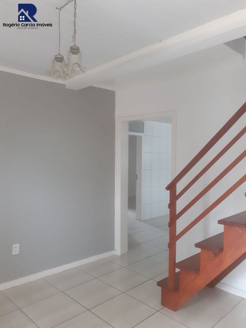 CASA 3 dormitórios no bairro VILA JOÃO PESSOA em PORTO ALEGRE