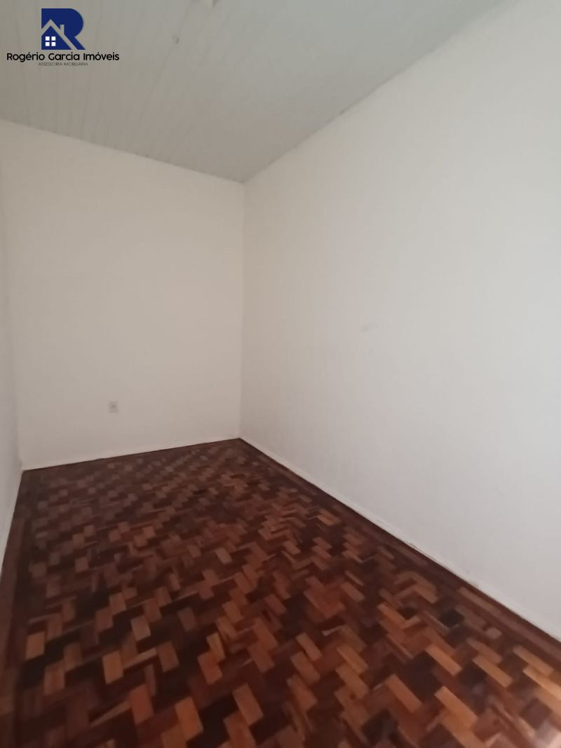 CASA 1 dormitório no bairro VILA JOÃO PESSOA em PORTO ALEGRE