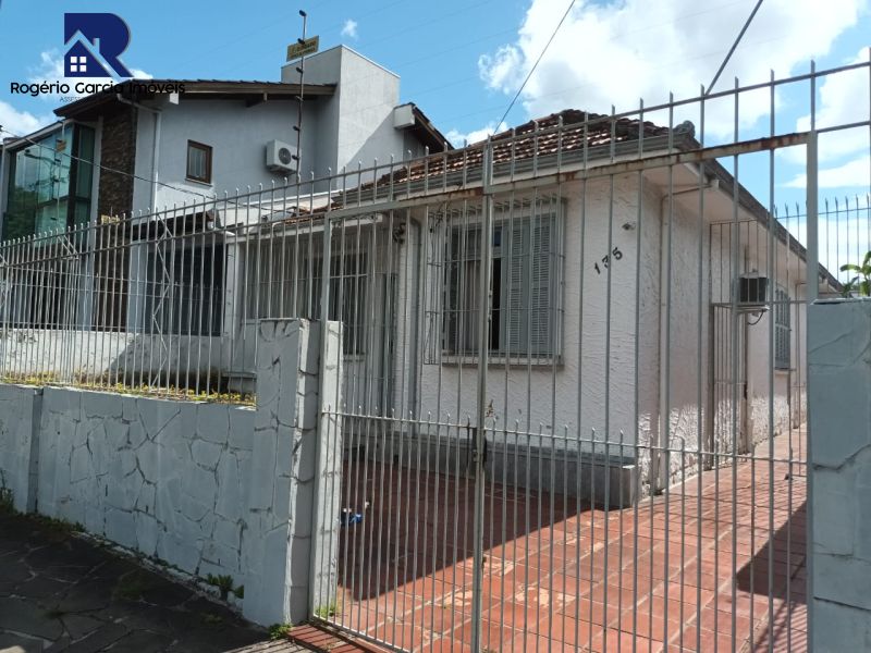 CASA 3 dormitórios no bairro VILA SÃO JOSÉ em PORTO ALEGRE