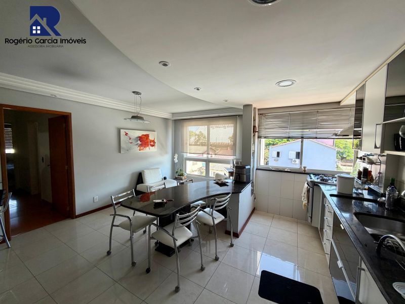 Cobertura 3 dormitórios no bairro MEDIANEIRA em