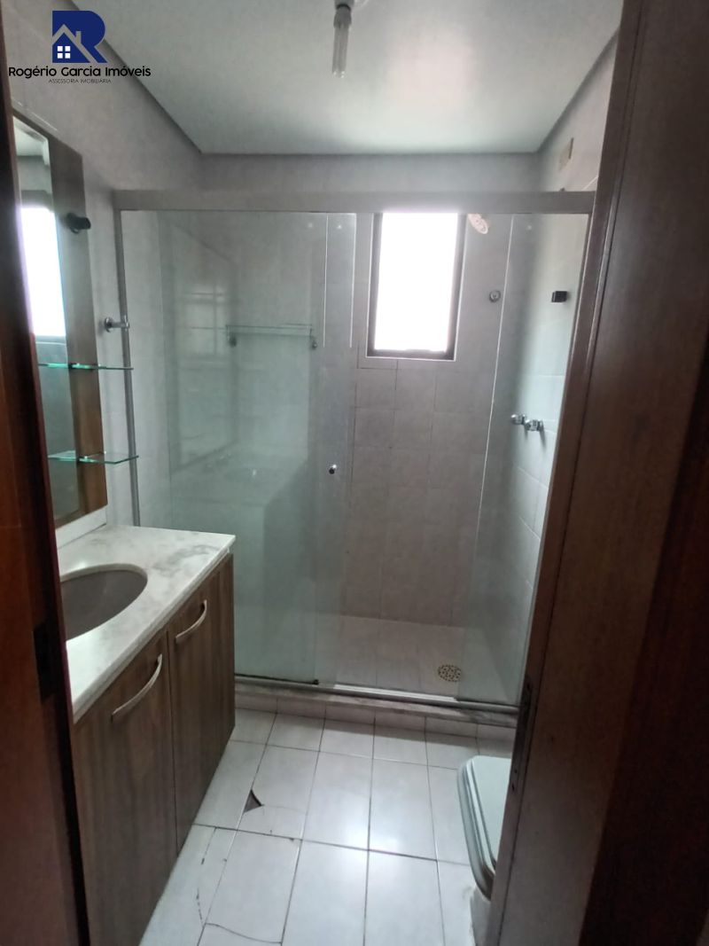 APARTAMENTO 3 dormitórios no bairro VILA JOÃO PESSOA em PORTO ALEGRE