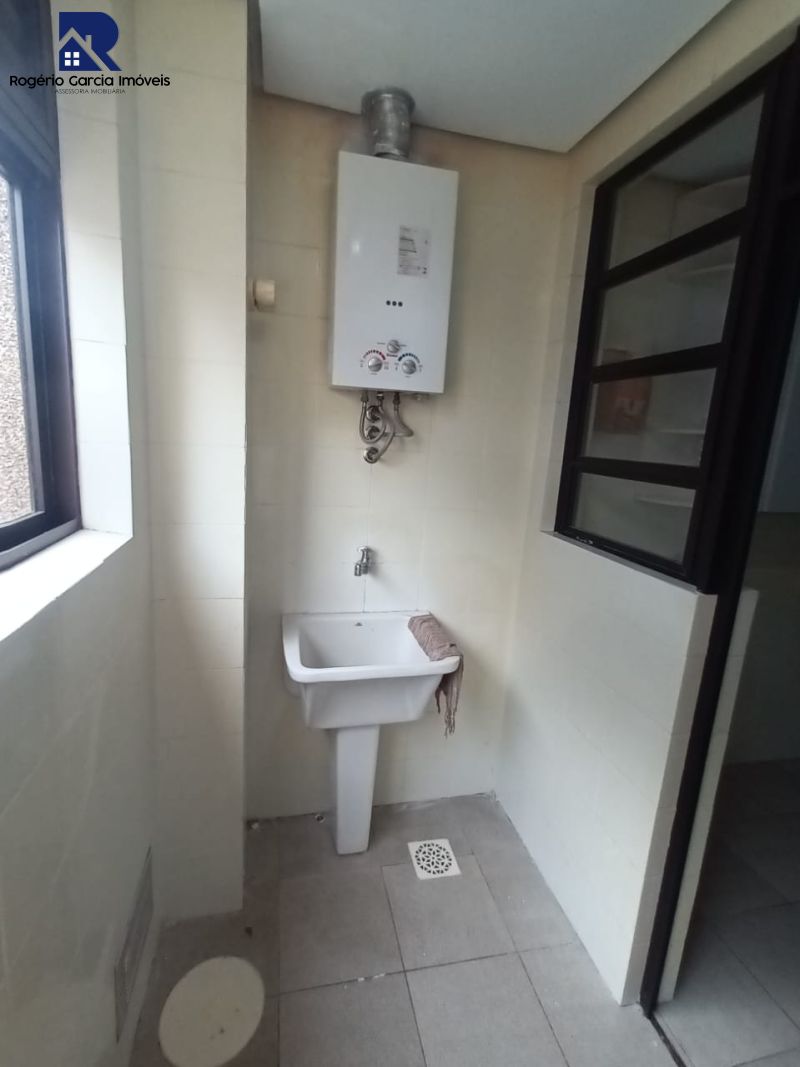 APARTAMENTO 3 dormitórios no bairro VILA JOÃO PESSOA em PORTO ALEGRE