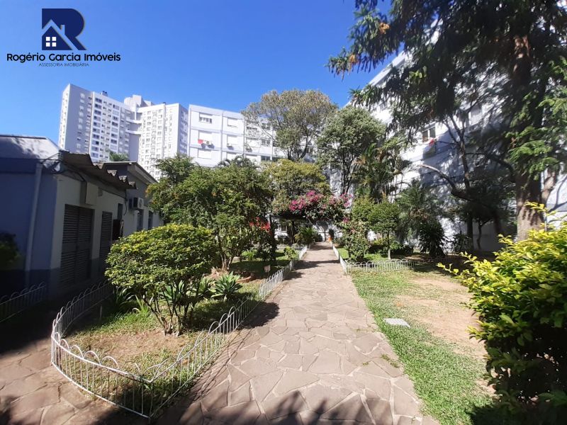 APARTAMENTO 2 dormitórios no bairro PARTENON em PORTO ALEGRE