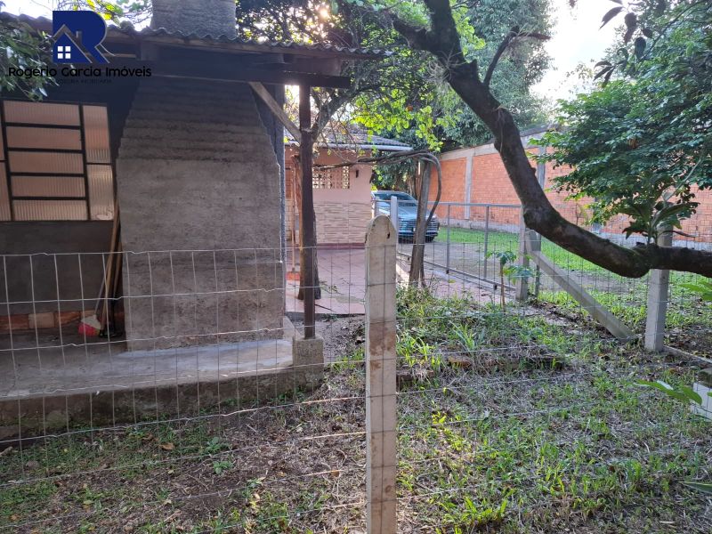 CASA 2 dormitórios no bairro PARQUE SANTA FÉ em GRAVATAI