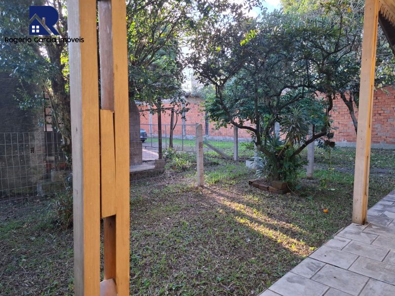 CASA 2 dormitórios no bairro PARQUE SANTA FÉ em GRAVATAI