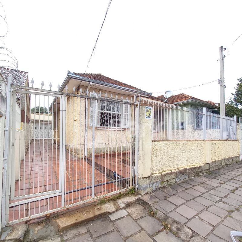 Casa 2 Dorm no bairro Vila Joao Pessoa em Porto Alegre
