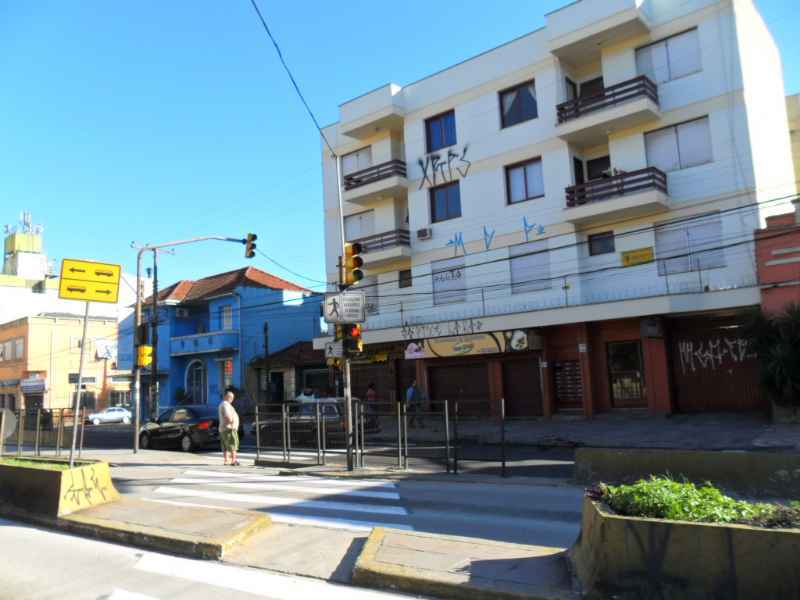 Apto 2 Dorm no bairro Partenon em Porto Alegre