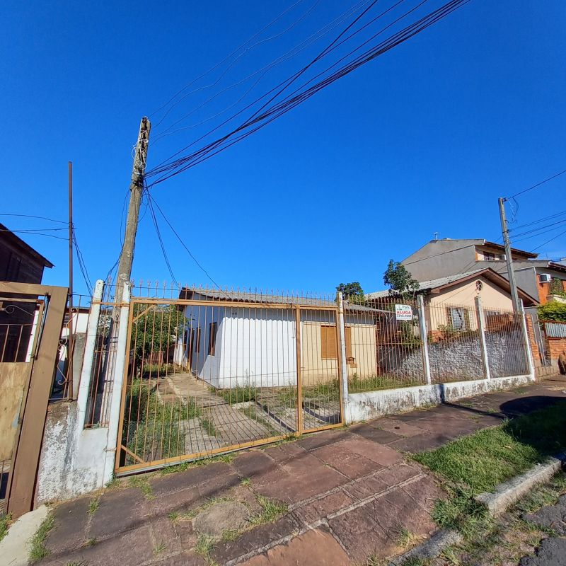 Casa 2 Dorm no bairro Aparicio Borges em Porto Alegre