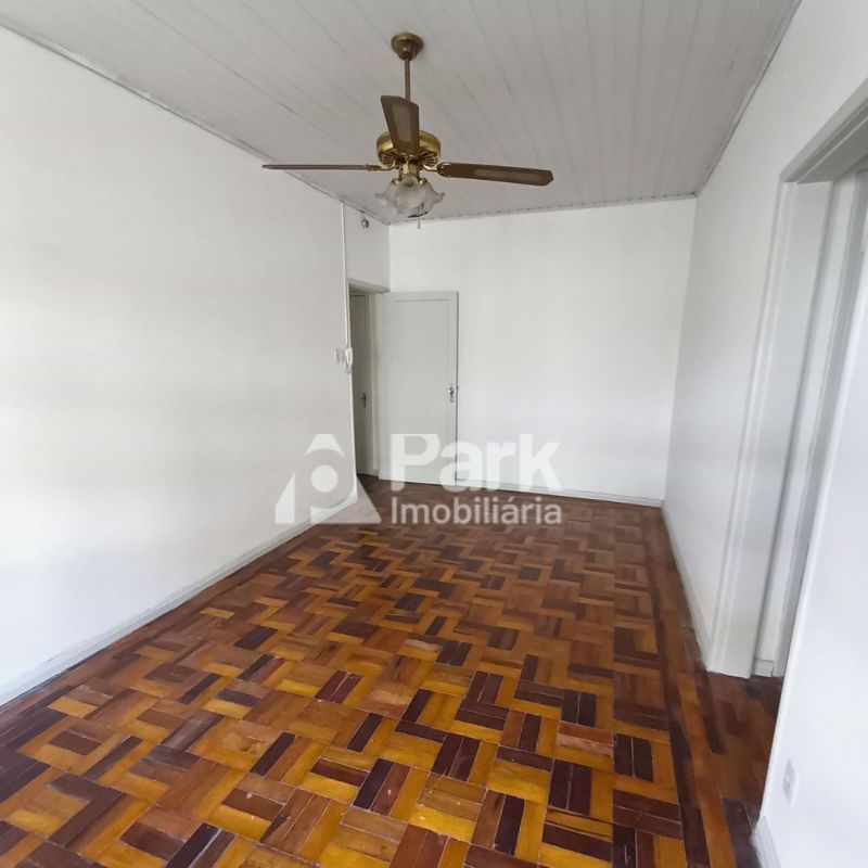 Apto 2 Dorm no bairro Partenon em Porto Alegre