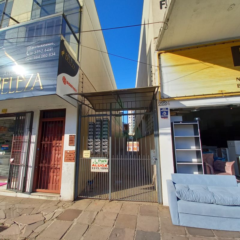 Kit / JK 1 Dorm no bairro Partenon em Porto Alegre