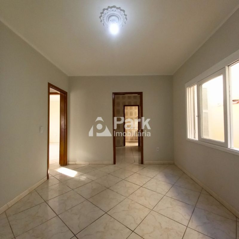 Apto 2 Dorm no bairro Petropolis em Porto Alegre