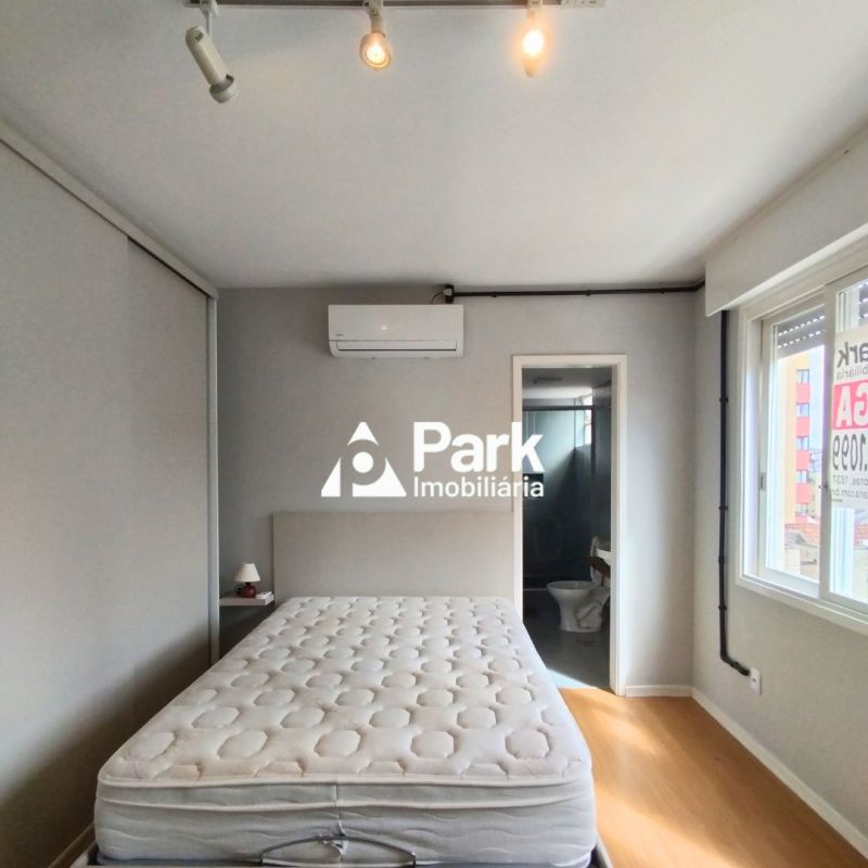 Kit / JK 1 Dorm no bairro Cidade Baixa em Porto Alegre
