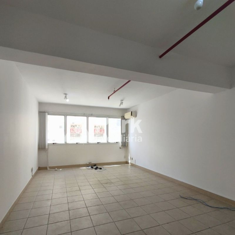 Sala no bairro Partenon em Porto Alegre