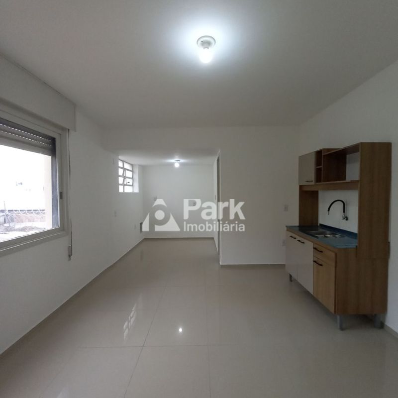 Kit / JK 1 Dorm no bairro Partenon em Porto Alegre
