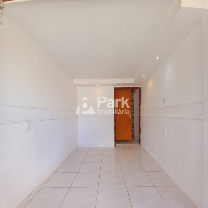 Casa 1 Dorm no bairro Partenon em Porto Alegre