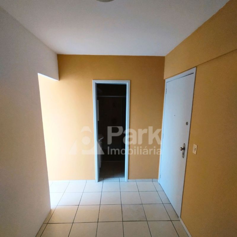 Kit / JK 1 Dorm no bairro Partenon em Porto Alegre
