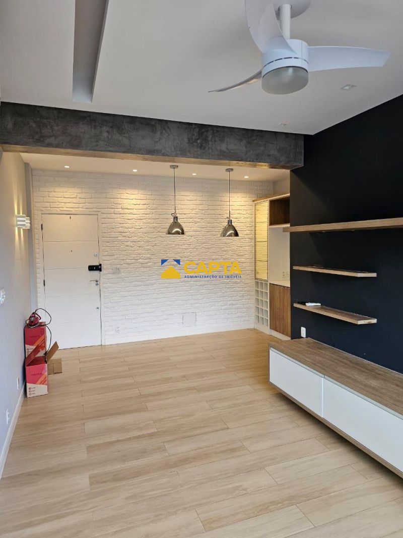 OPORTUNIDADE  APARTAMENTO IMPECÁVEL NA BARÃO DE MESQUITA. Entrar e morar  zero obra!