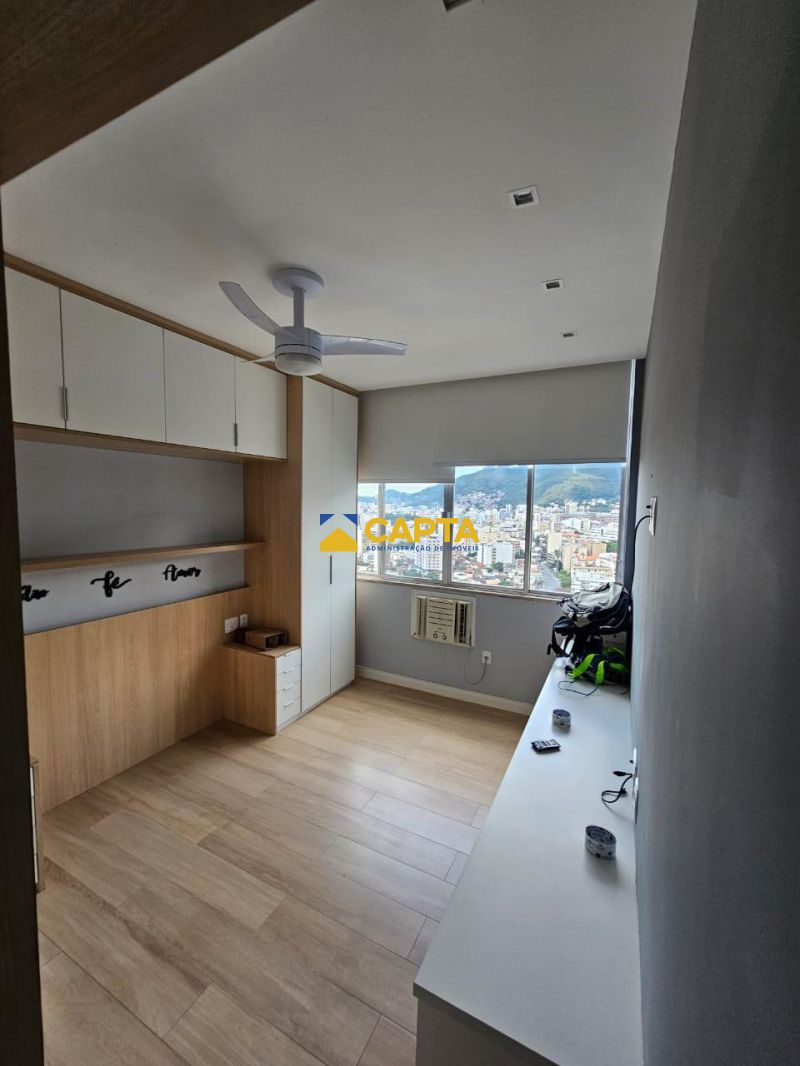 OPORTUNIDADE  APARTAMENTO IMPECÁVEL NA BARÃO DE MESQUITA. Entrar e morar  zero obra!