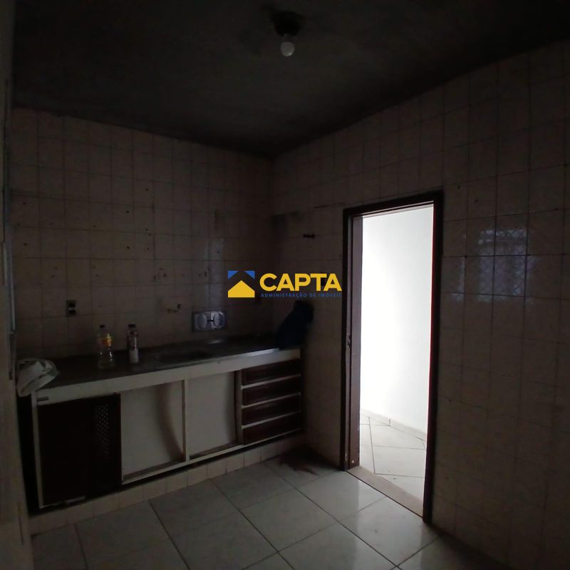 APARTAMENTO À VENDA EM IRAJÁ  ÓTIMA OPORTUNIDADE!