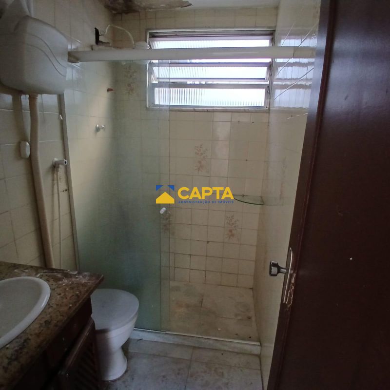 APARTAMENTO À VENDA EM IRAJÁ  ÓTIMA OPORTUNIDADE!