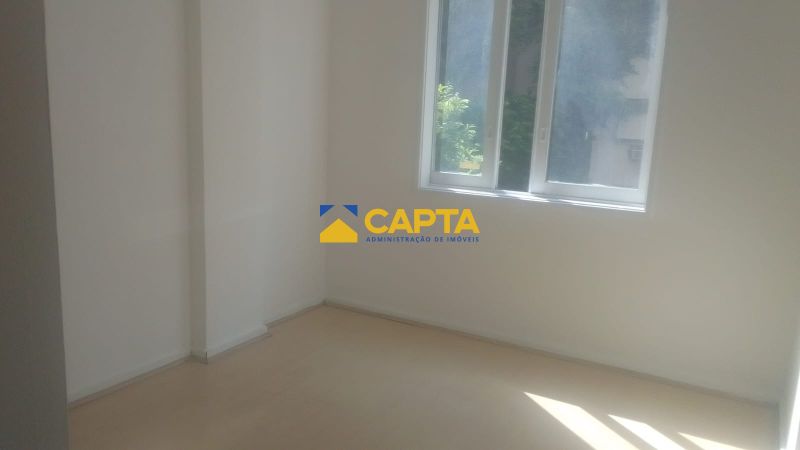 KITNET 1 quarto  no bairro COPACABANA