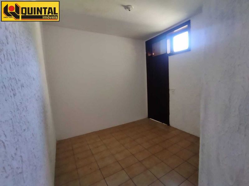 Casa Residencial 4 dormitórios no bairro GARCIA em BLUMENAU