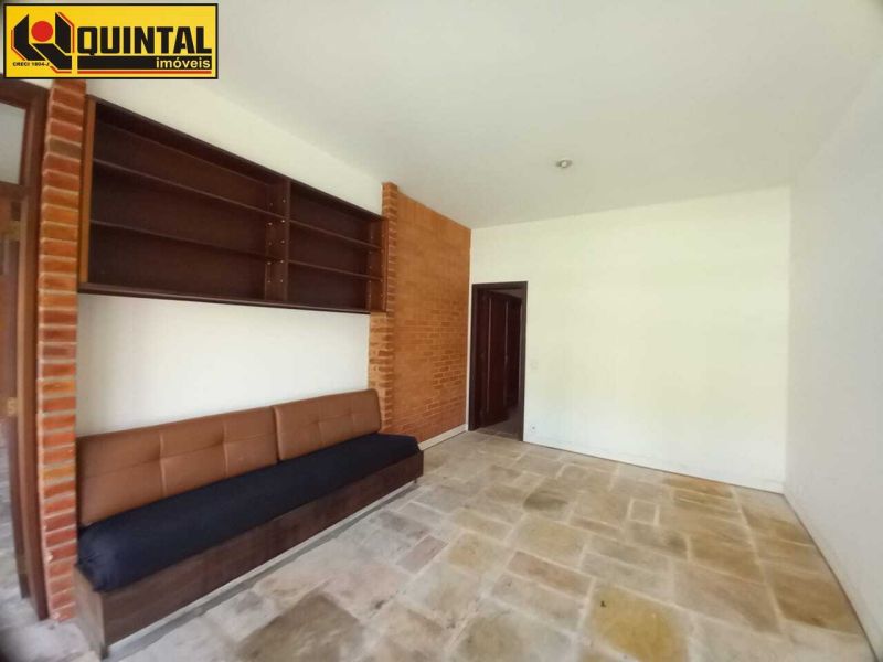 Casa Residencial 4 dormitórios no bairro GARCIA em BLUMENAU