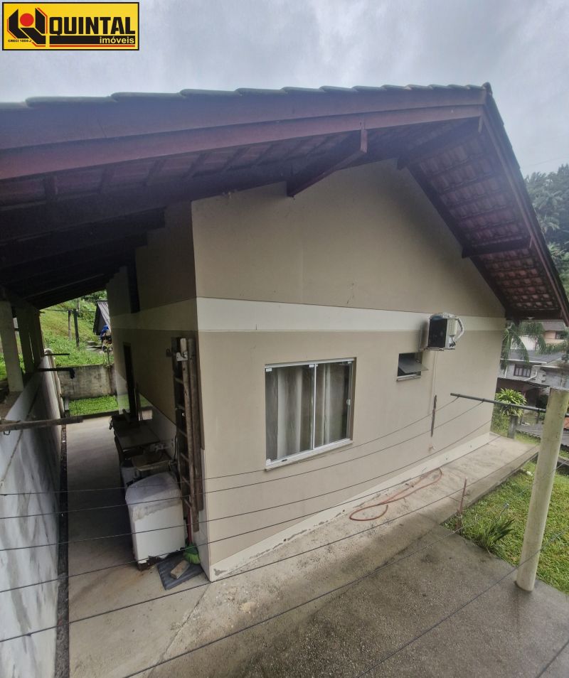 CASA RESIDENCIAL 2 dormitórios no bairro VALPARAISO em BLUMENAU