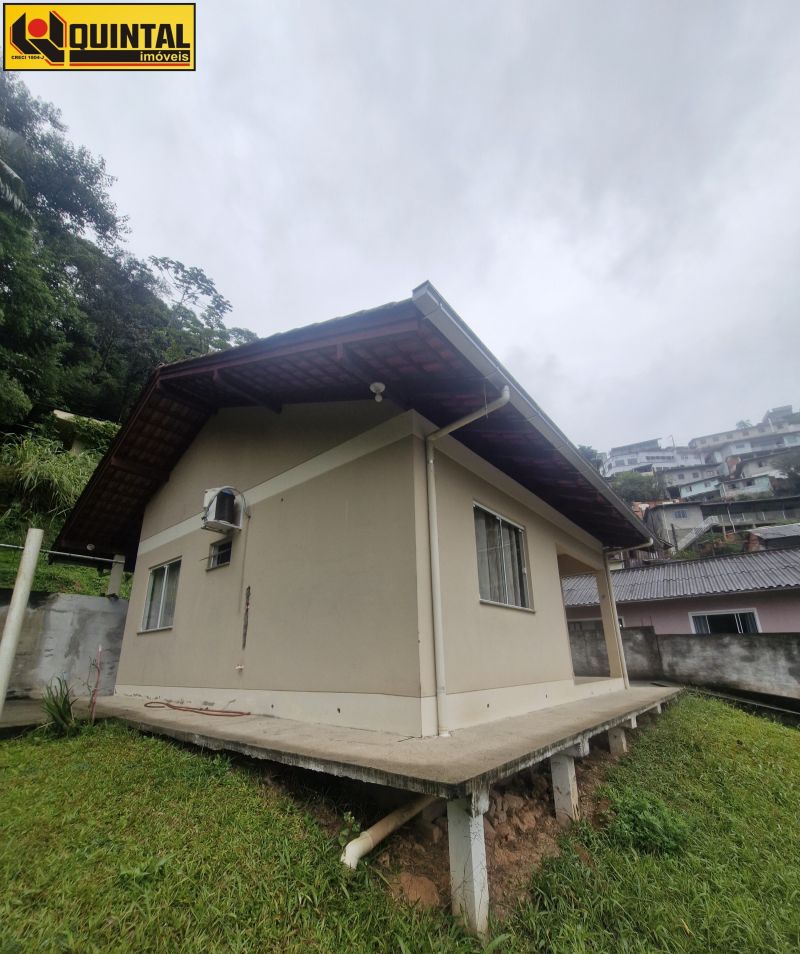 CASA RESIDENCIAL 2 dormitórios no bairro VALPARAISO em BLUMENAU