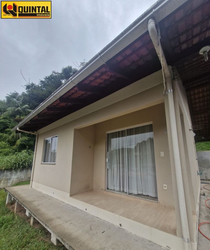 CASA RESIDENCIAL 2 dormitórios no bairro VALPARAISO em BLUMENAU