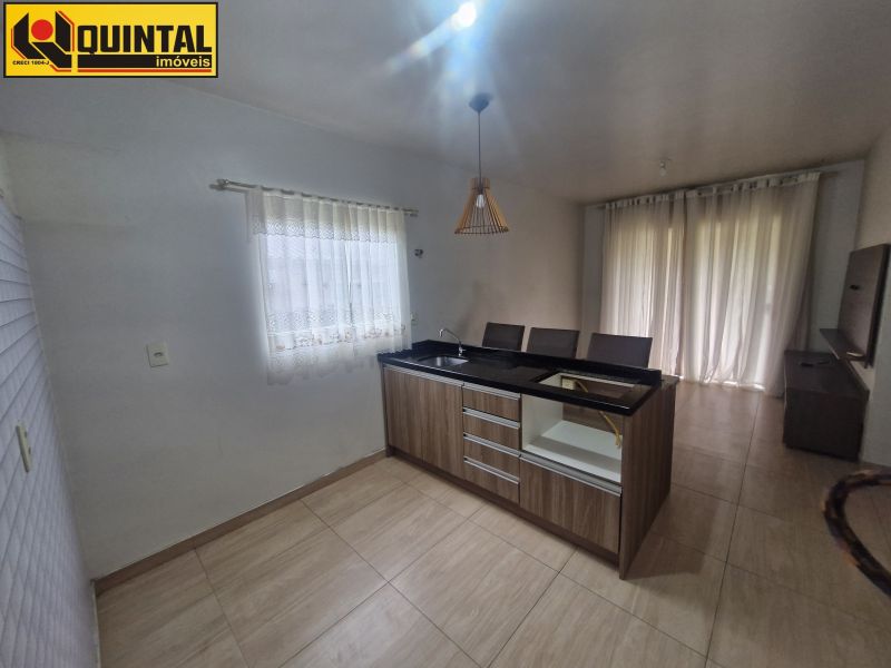 CASA RESIDENCIAL 2 dormitórios no bairro VALPARAISO em BLUMENAU