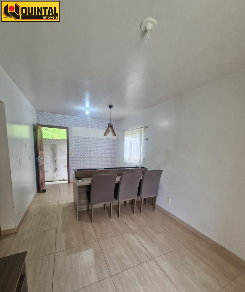 CASA RESIDENCIAL 2 dormitórios no bairro VALPARAISO em BLUMENAU