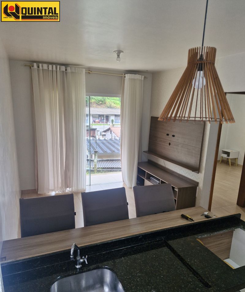 CASA RESIDENCIAL 2 dormitórios no bairro VALPARAISO em BLUMENAU