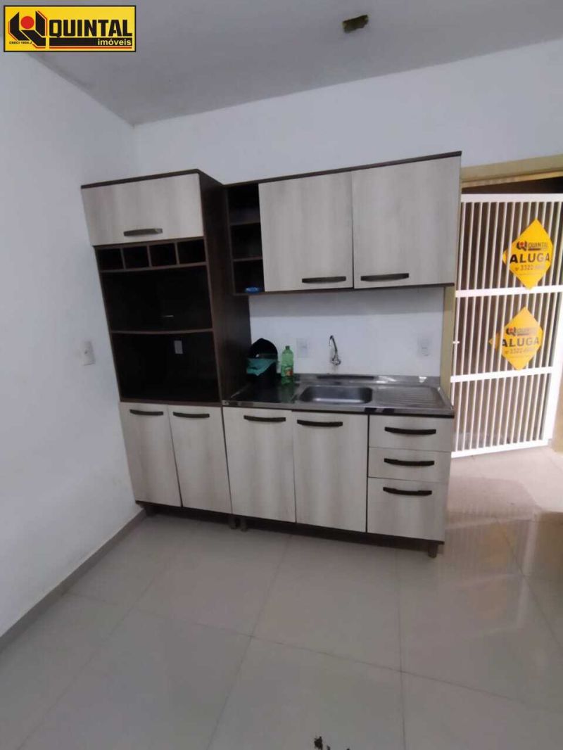 KITNET 1 dormitório no bairro GLORIA em BLUMENAU